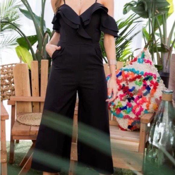 Elegant one piece 🌸 - Picture 6 of 9